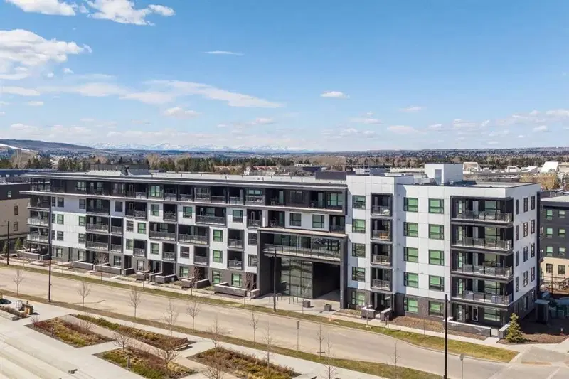 310, 4160 Norford Avenue NW, Calgary — main listing photo