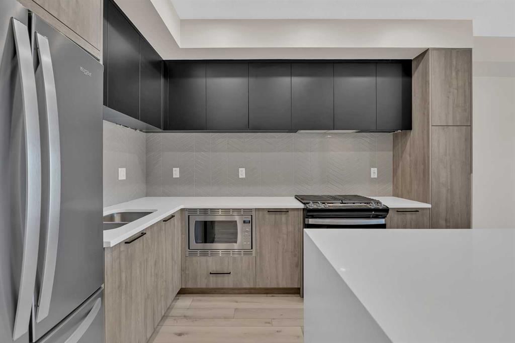 310, 4160 Norford Avenue NW, Calgary — photo 4 of 34