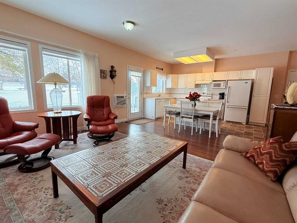 109, 2850 51 Street SW, Calgary — photo 5 of 29