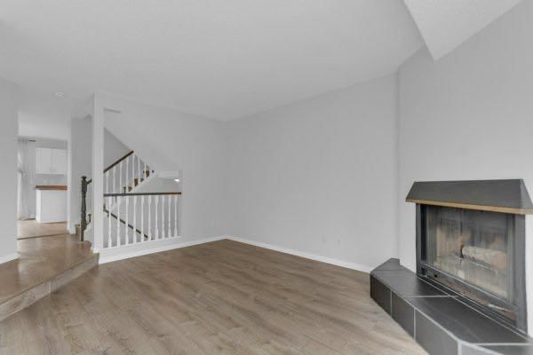220 Cedarbrook Bay SW, Calgary — photo 4 of 35