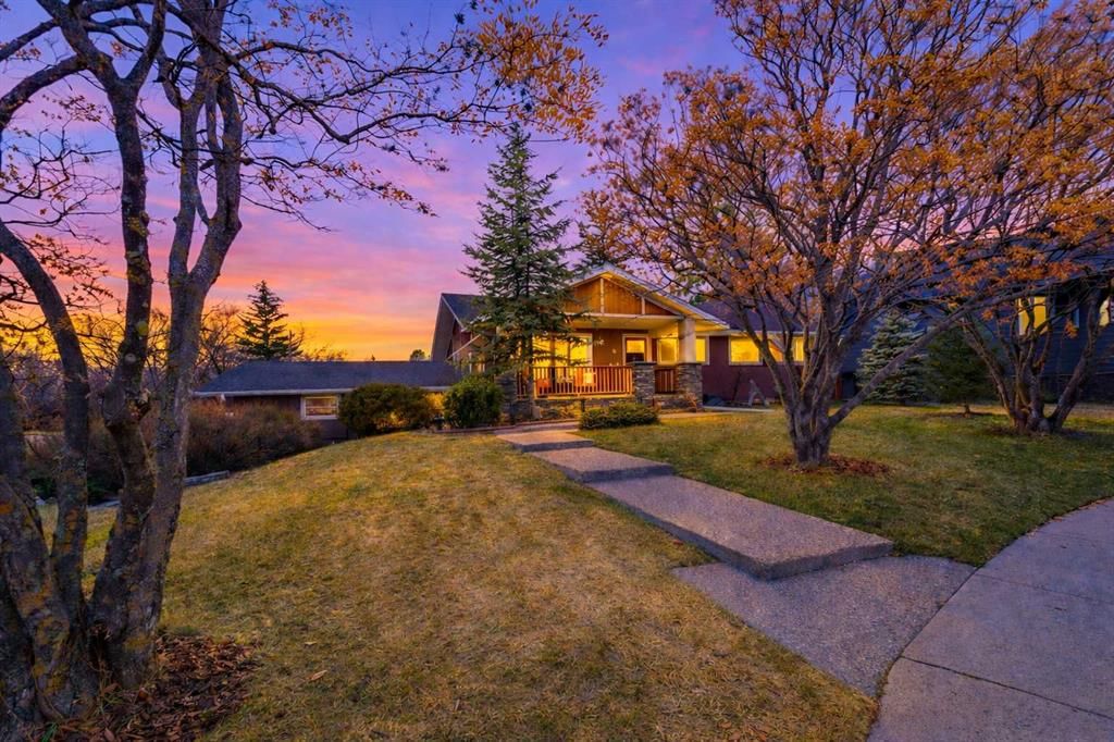 6 Grove Hill Place SW, Calgary — main listing photo