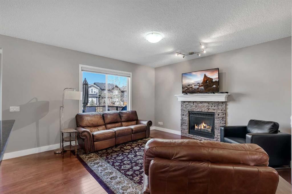 18 Silverado Skies Drive SW, Calgary — photo 5 of 50