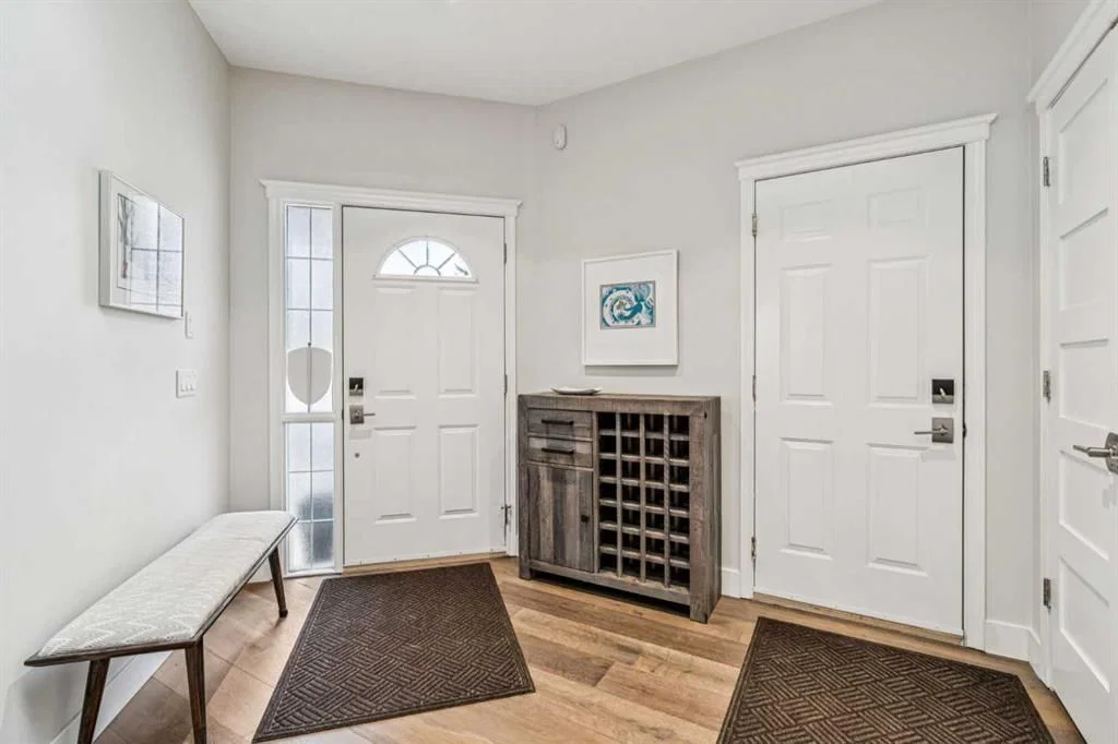 67 Scimitar Heath NW, Calgary — photo 4 of 40