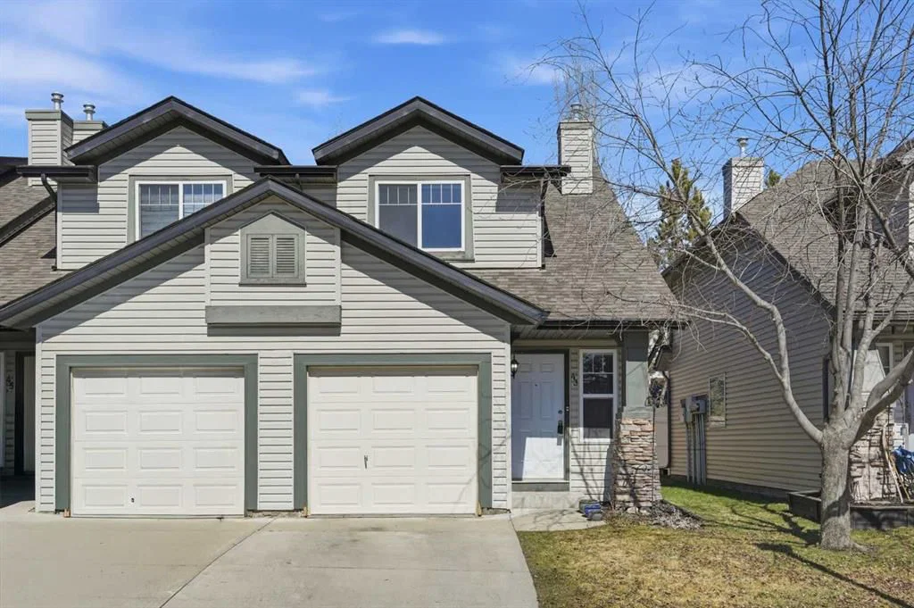 43 Everstone Place SW, Calgary — main listing photo
