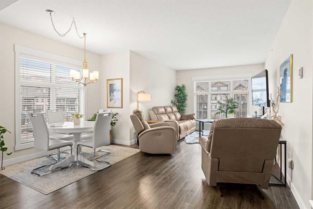 306, 45 Aspenmont Heights SW, Calgary — photo 5 of 35