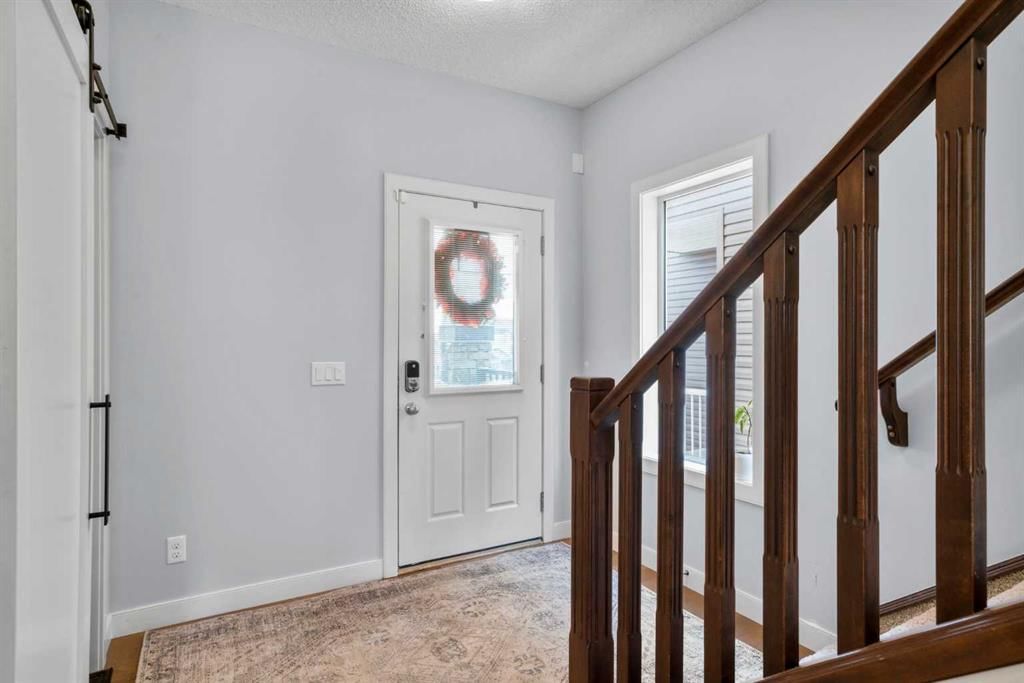9 Sage Valley Park NW, Calgary — photo 2 of 50