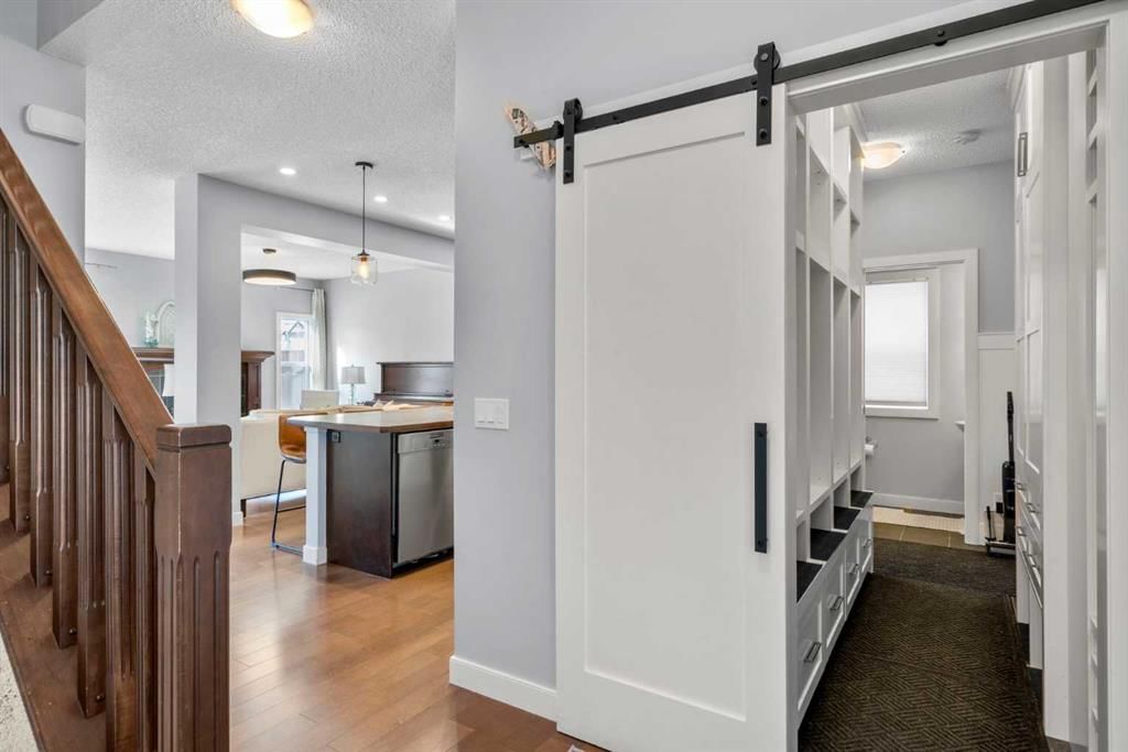 9 Sage Valley Park NW, Calgary — photo 3 of 50