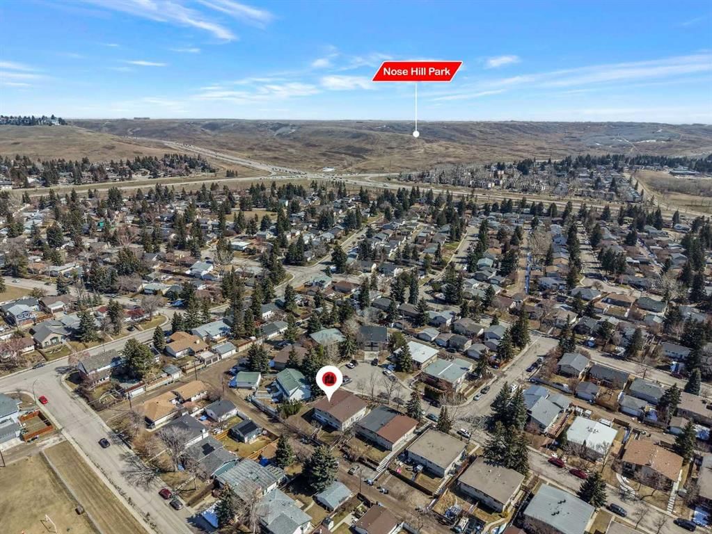 55 Dalton Bay NW, Calgary — photo 4 of 32