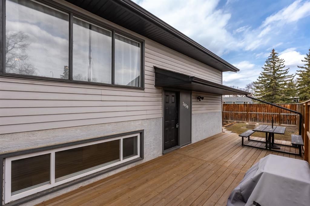 3459 30A Avenue SE, Calgary — main listing photo