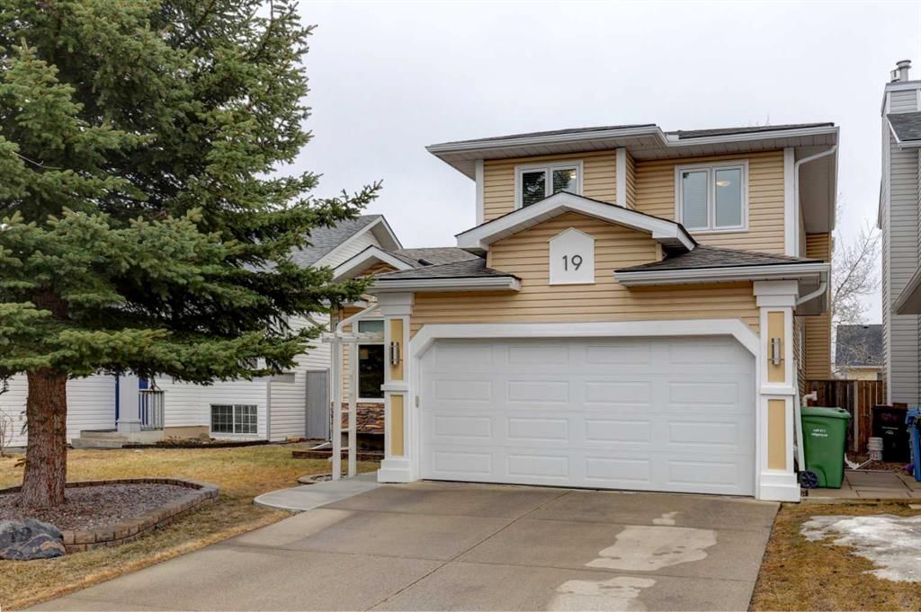 19 Riverstone Crescent SE, Calgary — main listing photo