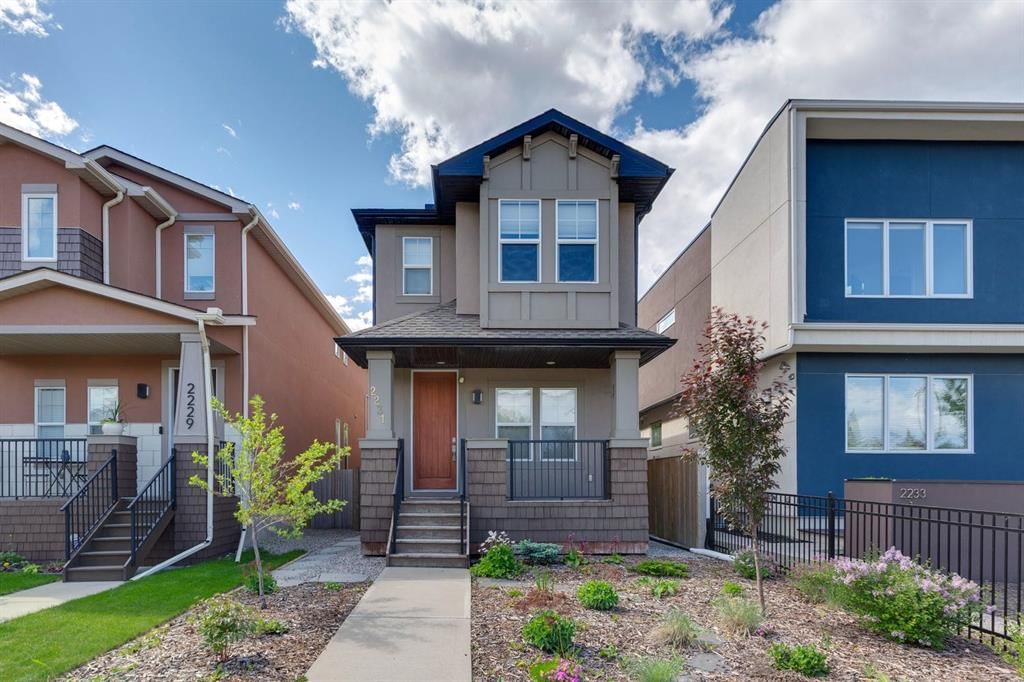 2231 26 Avenue SW, Calgary — main listing photo