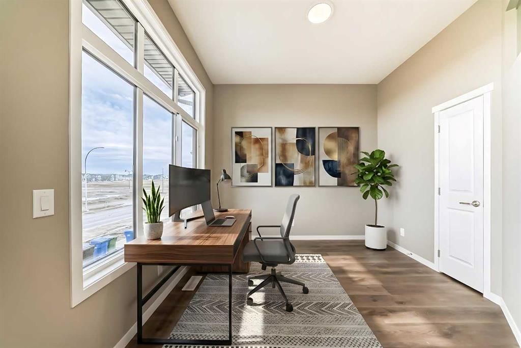 837 Marine Drive SE, Calgary — photo 5 of 50