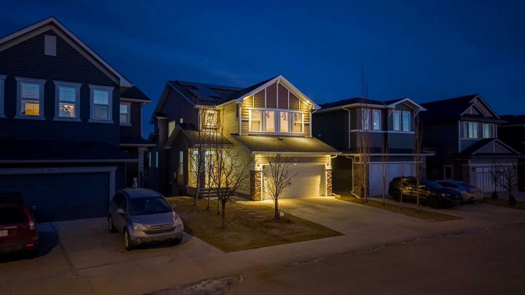 99 Evansglen Circle NW, Calgary — photo 3 of 49
