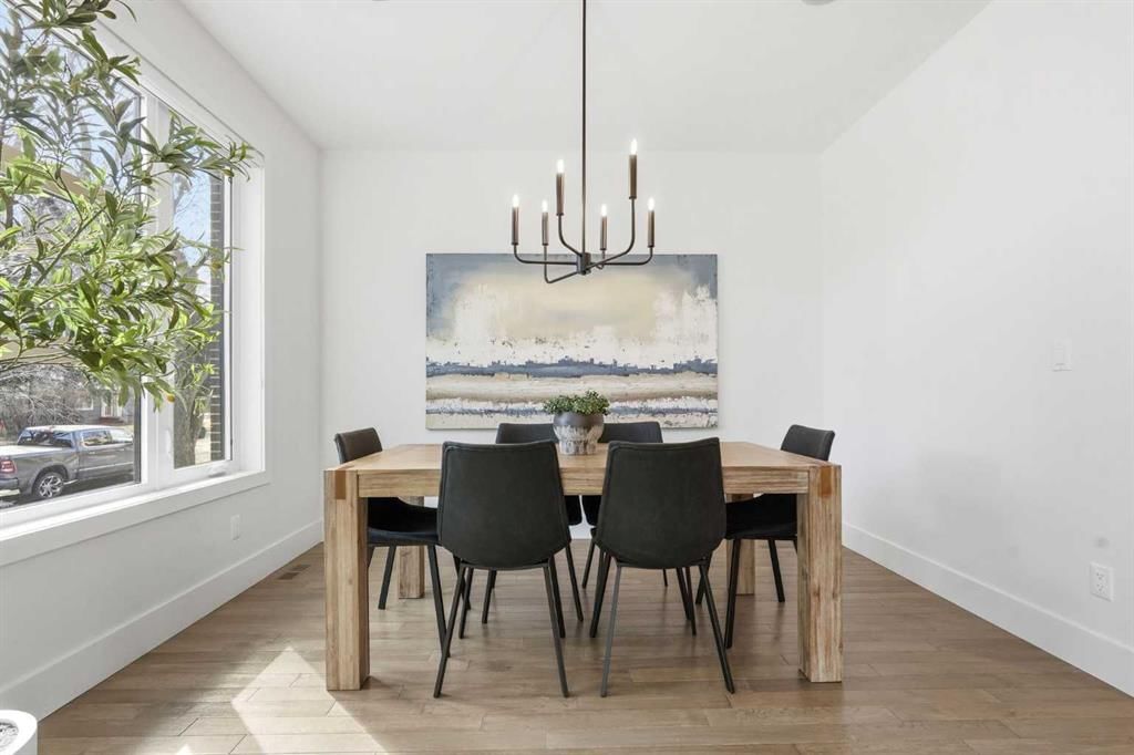 2825 26 Street SW, Calgary — photo 4 of 50