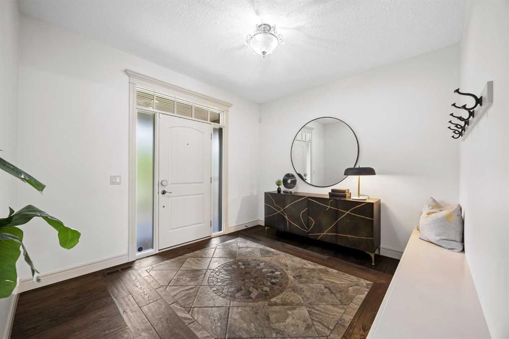 108 Aspen Summit Circle SW, Calgary — photo 4 of 50