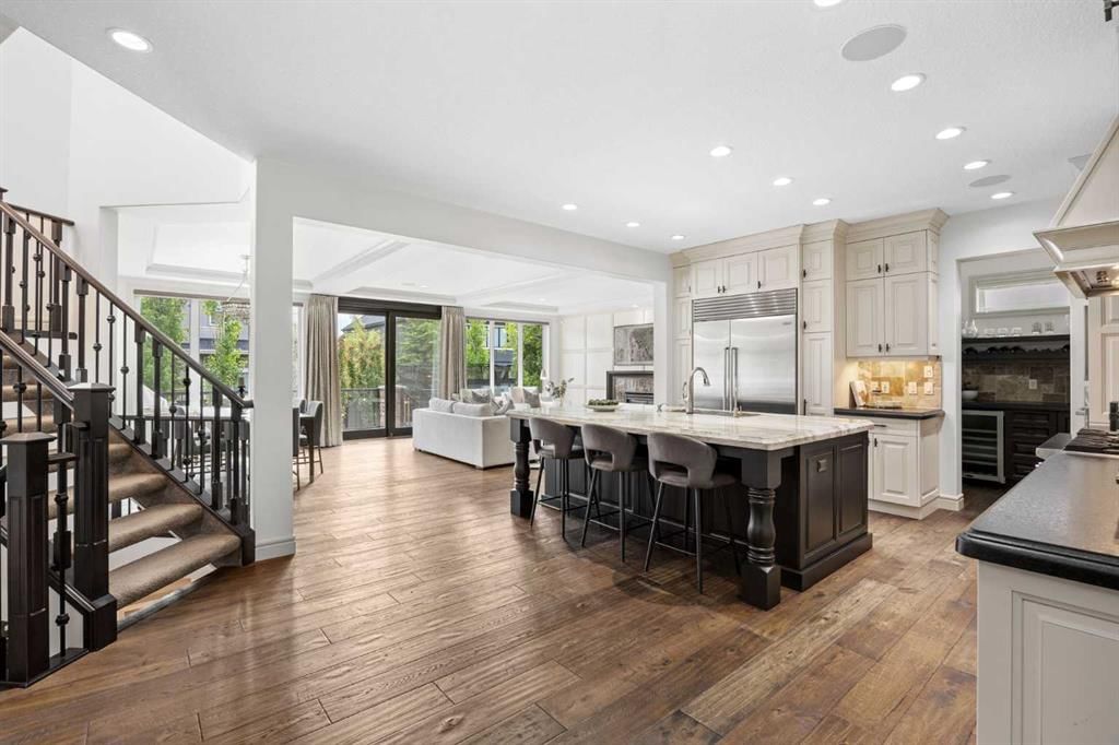 108 Aspen Summit Circle SW, Calgary — photo 5 of 50