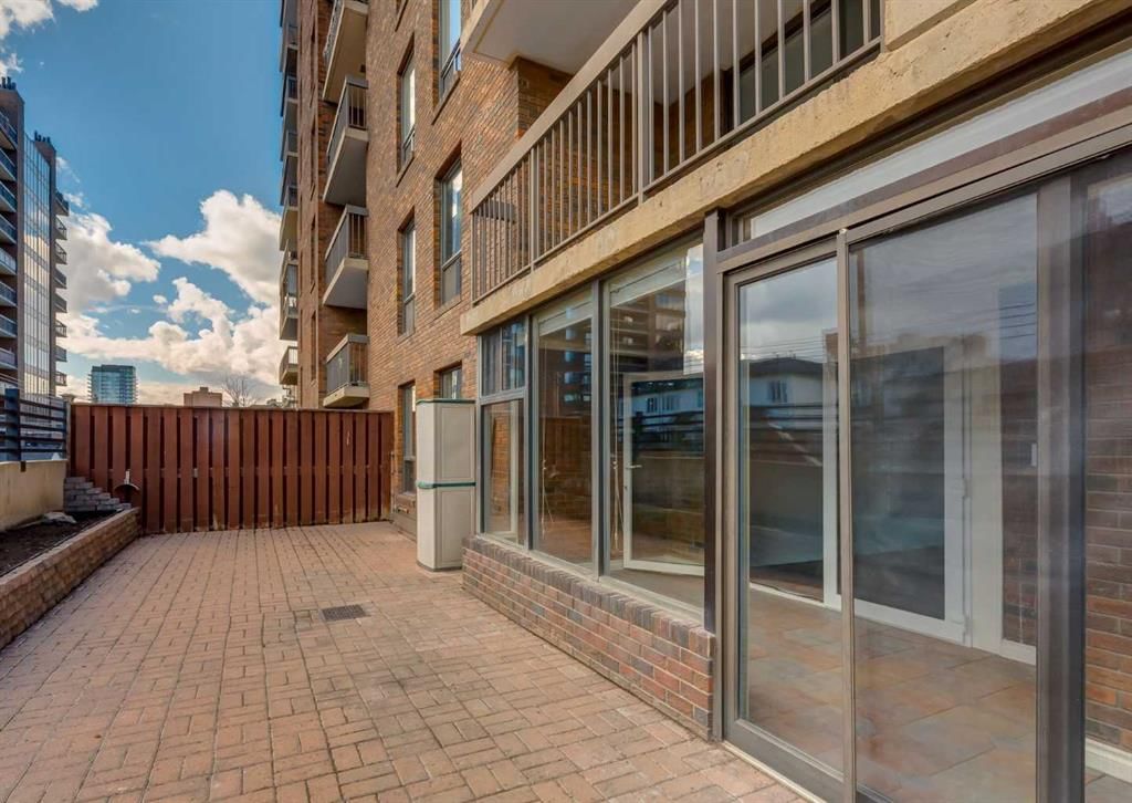 210, 1001 13 Avenue SW, Calgary — photo 4 of 43