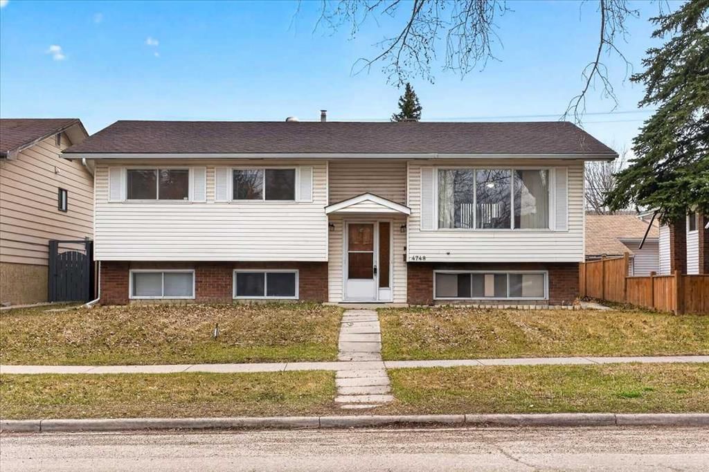 4748 Rundlehorn Drive NE, Calgary — photo 2 of 50