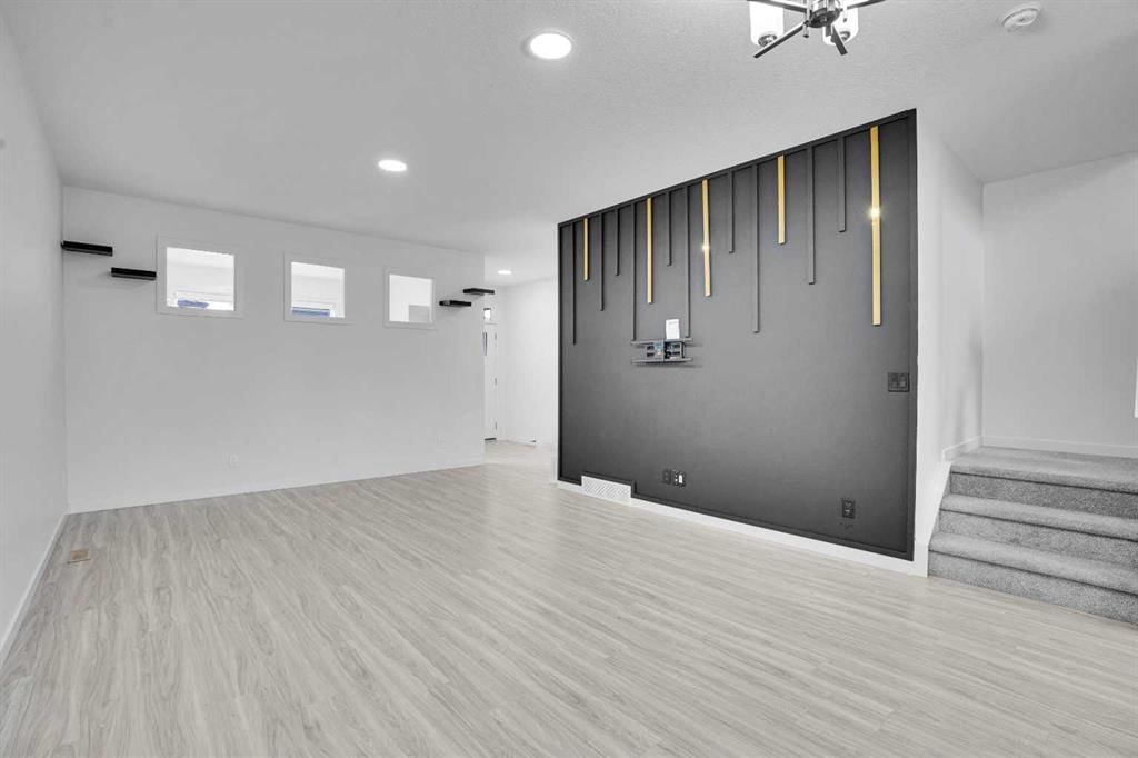 55 Setonstone Landing SE, Calgary — photo 2 of 37