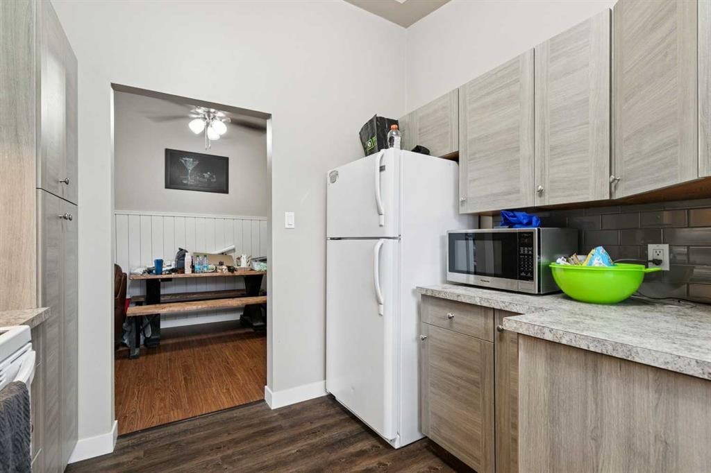 1440 45 Street SW, Calgary — photo 3 of 14