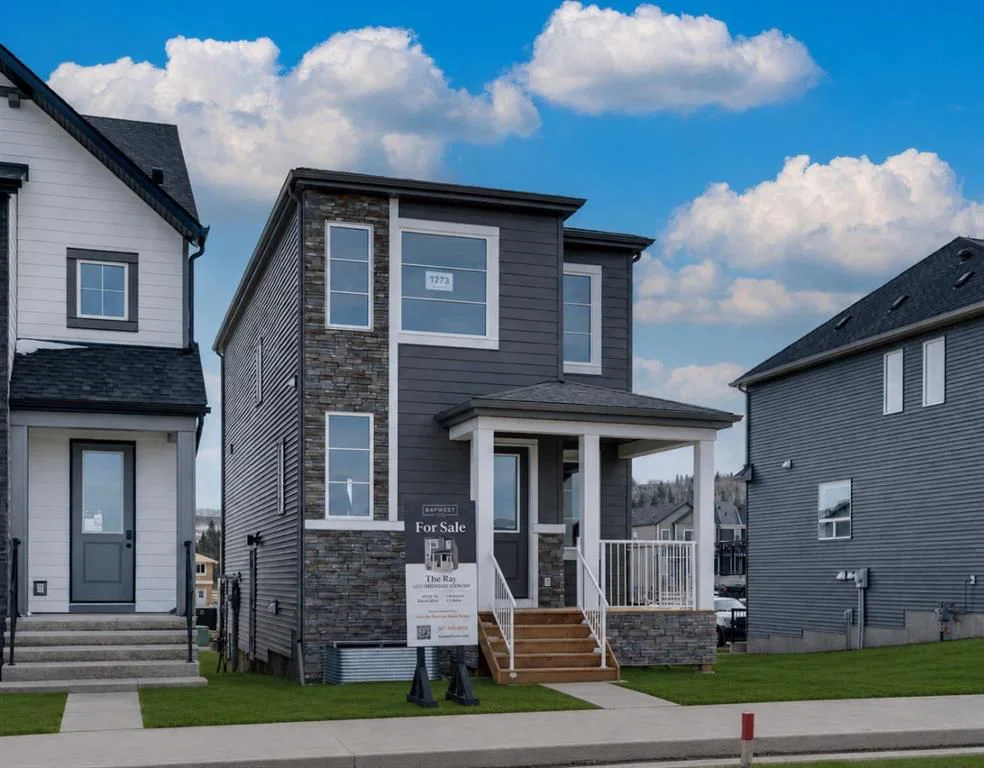 1273 Creekview Drive SW, Calgary — main listing photo