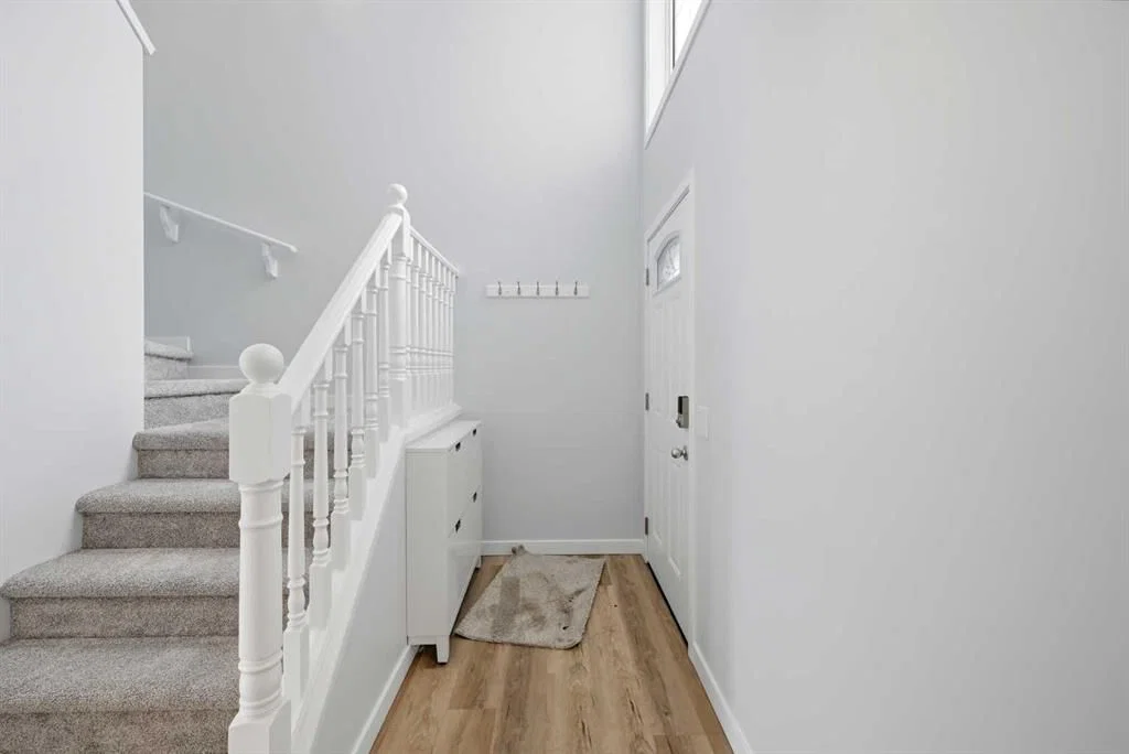 69 Bridleridge Road SW, Calgary — photo 5 of 49