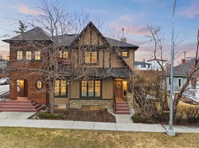 1937 26A Street SW, Calgary — main listing photo