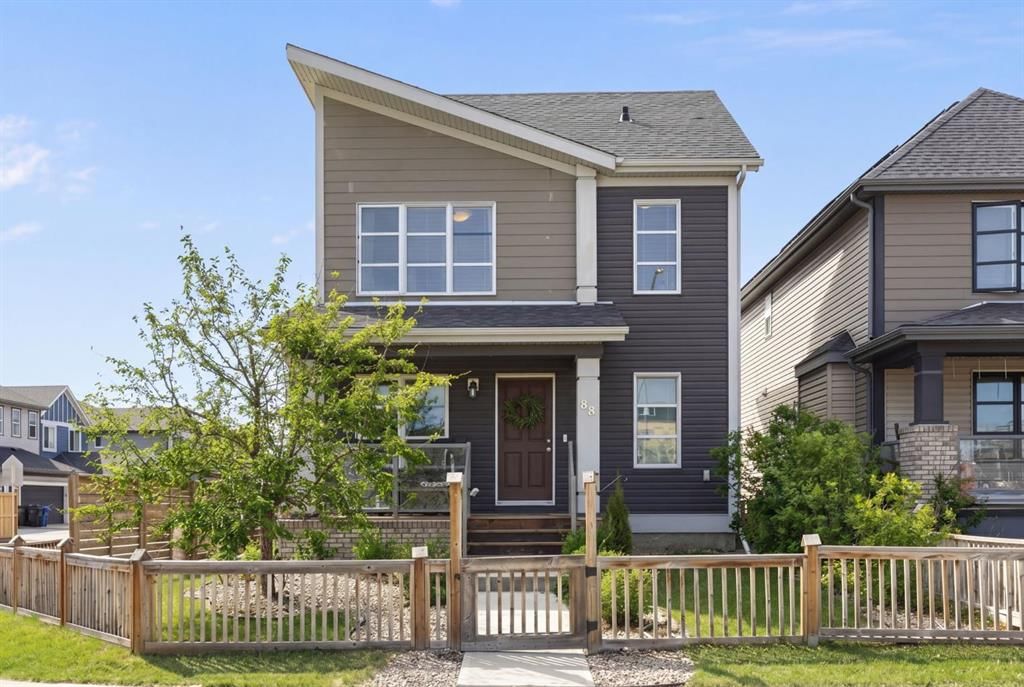 88 Copperpond Park SE, Calgary — photo 2 of 50