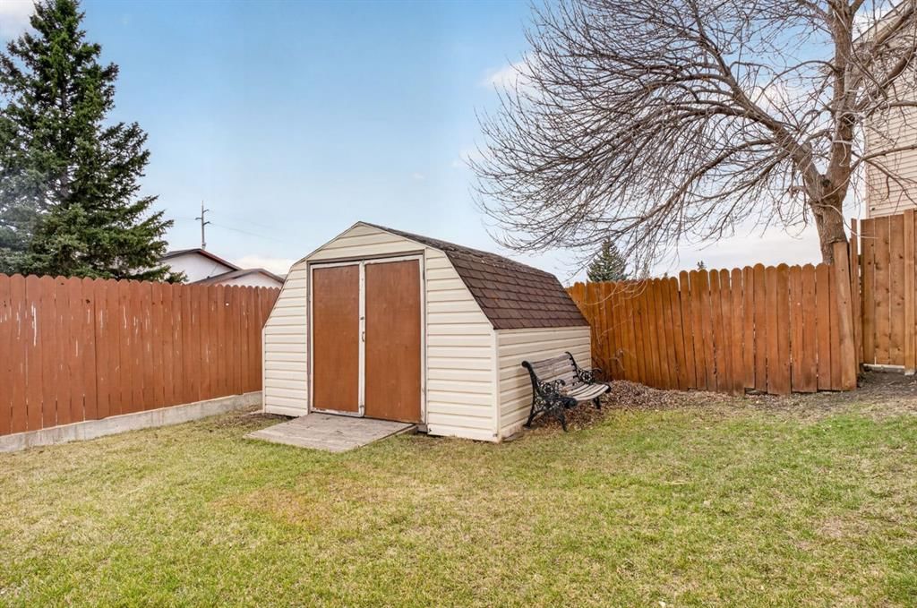 55 Falwood Place NE, Calgary — photo 5 of 48