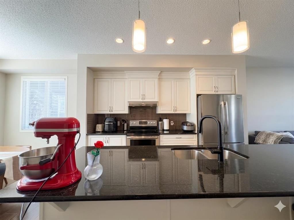 535 Panatella Walk NW, Calgary — photo 3 of 24