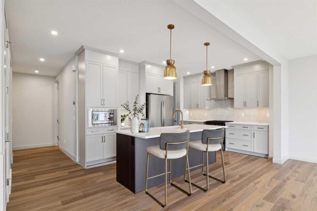 243 Marina Grove SE, Calgary — photo 3 of 49