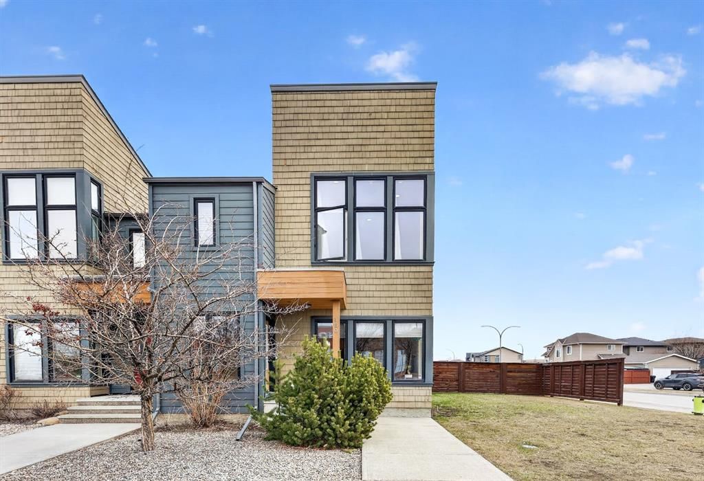 180 Walden Gate SE, Calgary — photo 2 of 45