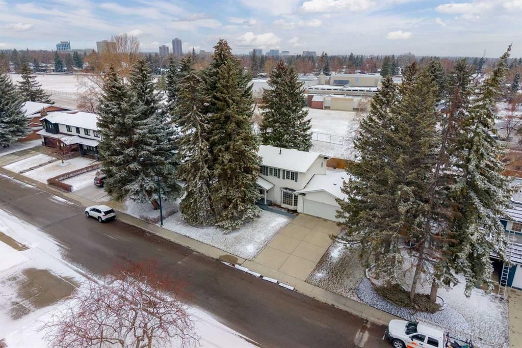 356 Willow Ridge Place SE, Calgary — photo 2 of 50