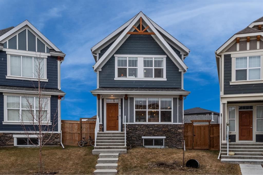 146 Magnolia Square SE, Calgary — main listing photo