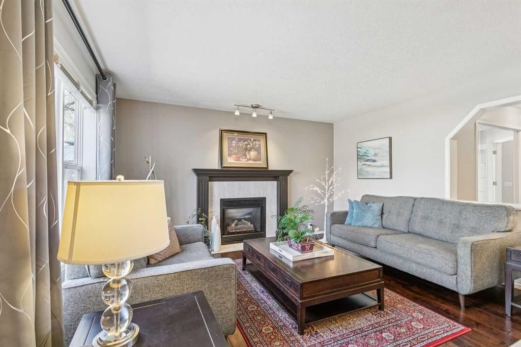 18519 Chaparral Manor SE, Calgary — photo 4 of 43