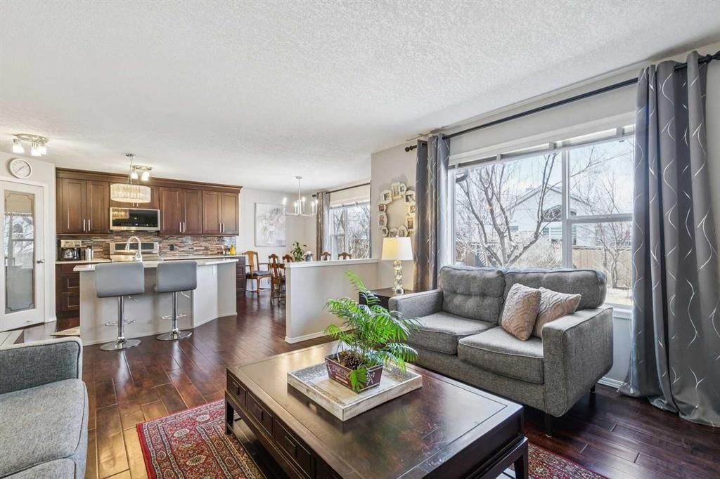 18519 Chaparral Manor SE, Calgary — photo 5 of 43