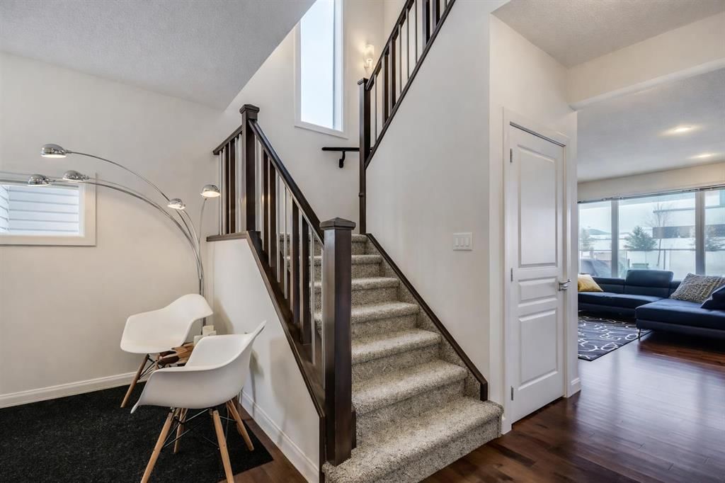 238 Silverado Plains Circle SW, Calgary — photo 3 of 29
