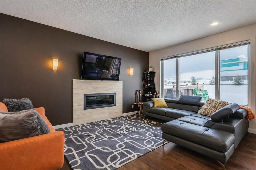238 Silverado Plains Circle SW, Calgary — photo 4 of 29