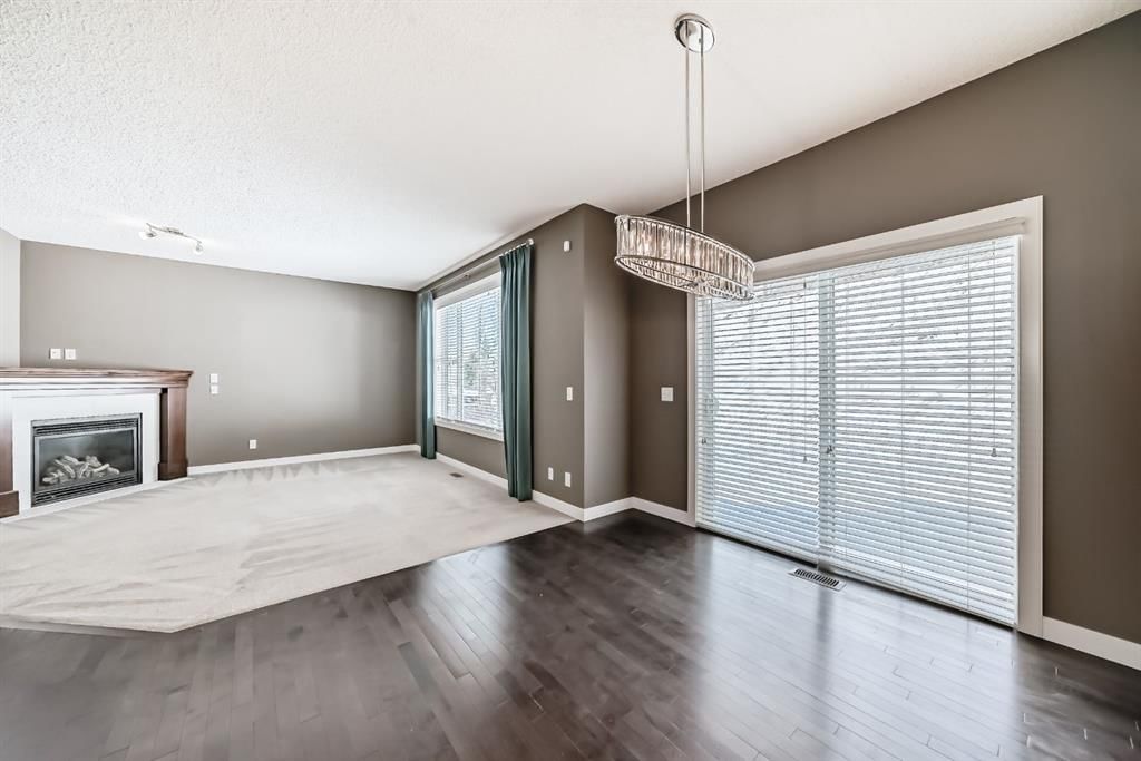 259 St Moritz Drive SW, Calgary — photo 4 of 46