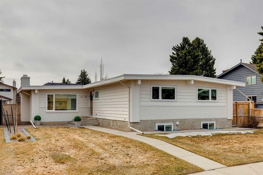 419 Parkview Crescent SE, Calgary — main listing photo