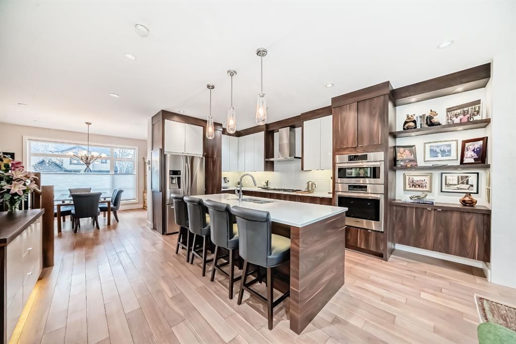 3705 2 Avenue SW, Calgary — photo 4 of 50