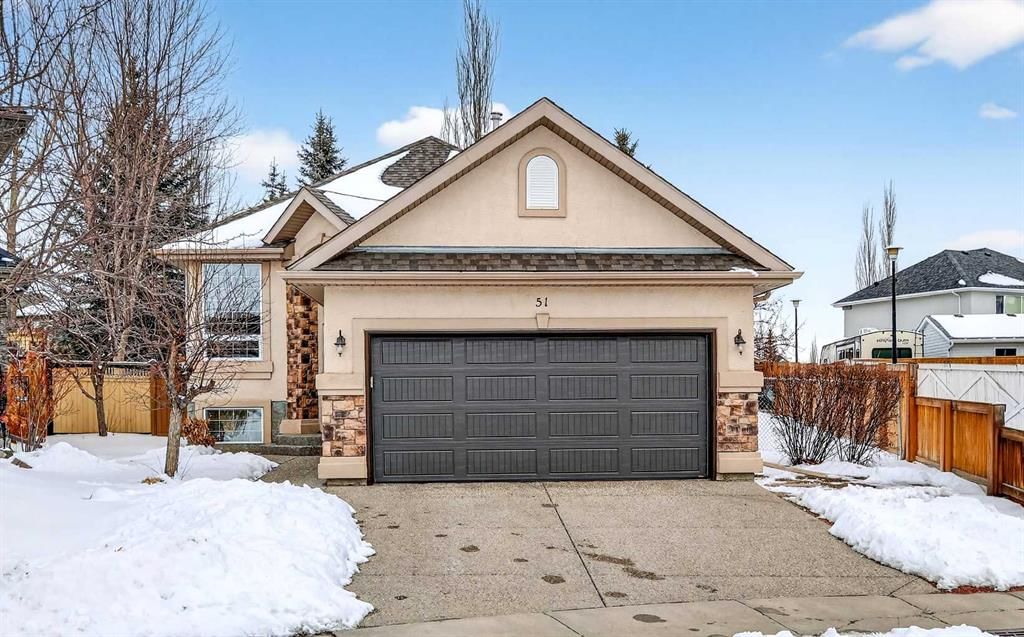 51 Cranleigh Gardens SE, Calgary — photo 2 of 49