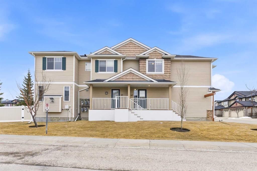 40 Royal Birch Mount NW, Calgary — photo 4 of 40