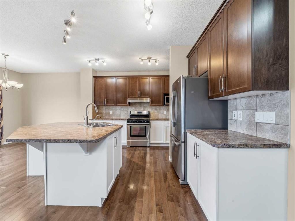 32 Panatella Parade NW, Calgary — photo 4 of 50