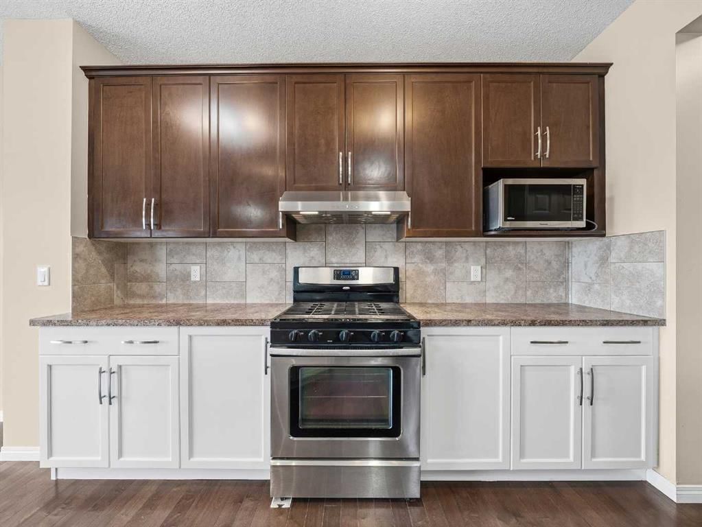 32 Panatella Parade NW, Calgary — photo 5 of 50