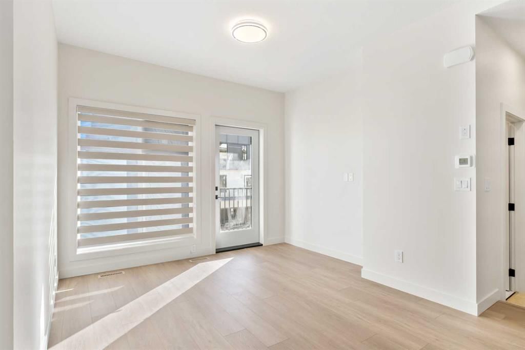 121, 1230 3 Street SE, High River — main listing photo