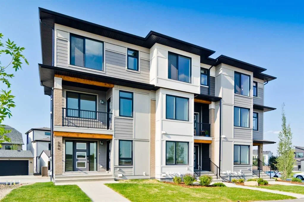 245 Bighorn Avenue, Calgary — main listing photo