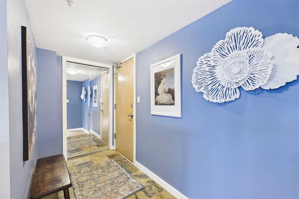 301, 1088 6 Avenue SW, Calgary — photo 5 of 43