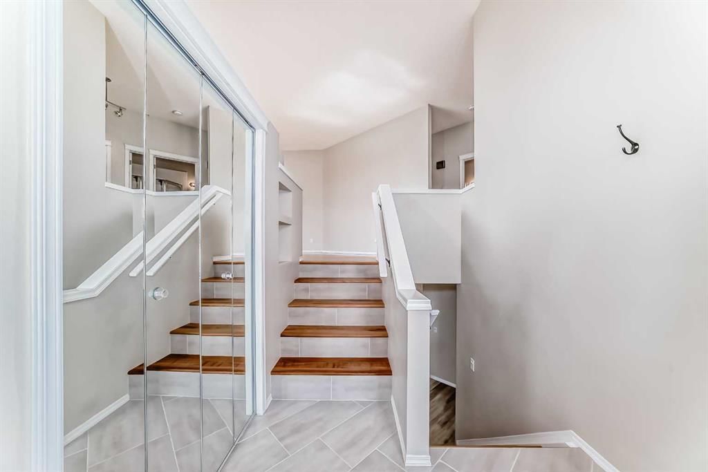 98 Tuscany Valley Way NW, Calgary — photo 4 of 50