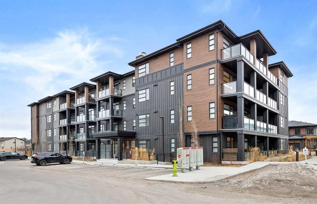 2305, 55 Lucas Way NW, Calgary — main listing photo